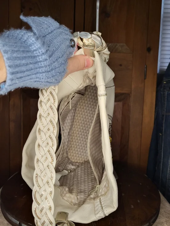 Brighton Leather Bag - Picture 15 of 16